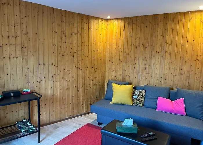 Centre Terrasse 3 Pieces 101 דירה *